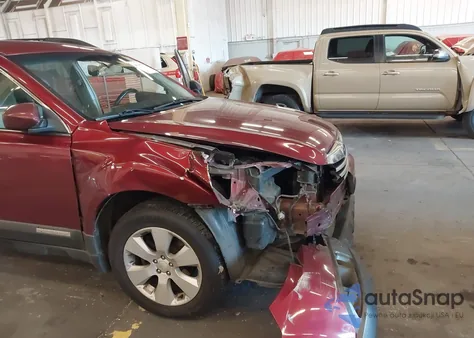 2011 Subaru Outback 2.5I Premium from USA, damaged, VIN 4S4BRBCC2B3359945